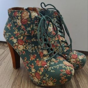 Flower Patterned Heels